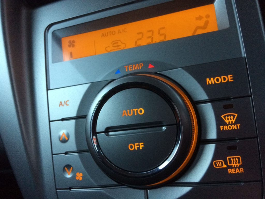 デフロスター・デフォッガー